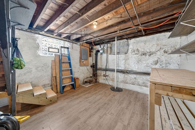 173 Glennon St, New Bedford, MA 02745