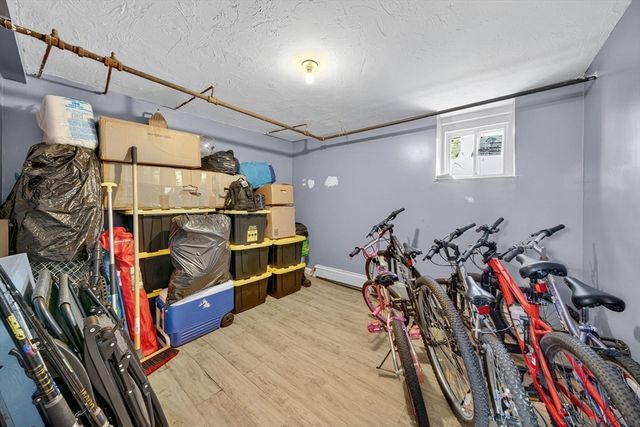 173 Glennon St, New Bedford, MA 02745