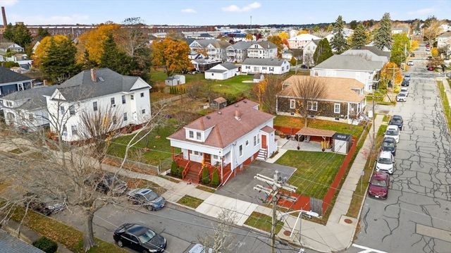 173 Glennon St, New Bedford, MA 02745