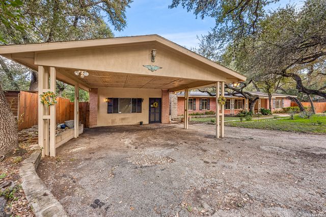 209 Zornia Dr, San Antonio, TX 78213