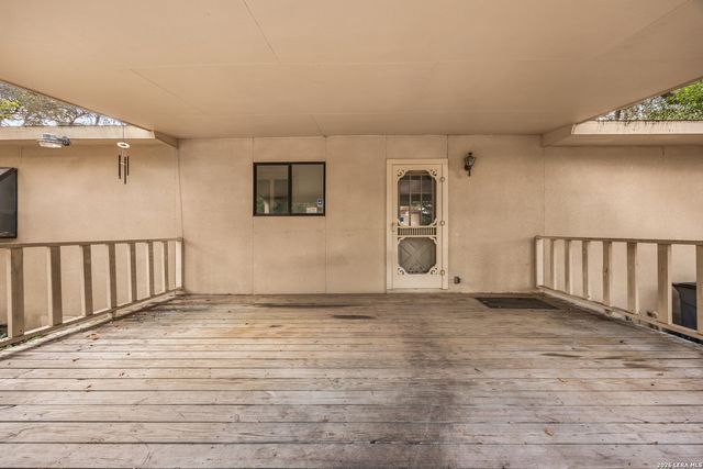 209 Zornia Dr, San Antonio, TX 78213