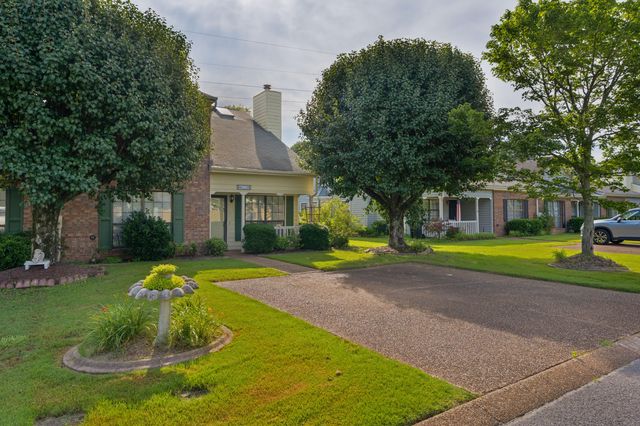 6573 Hickory Meadow Drive, Chattanooga, TN 37421