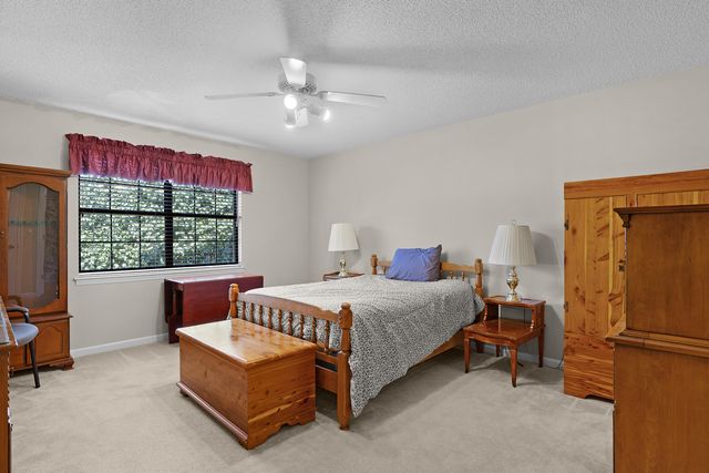 6573 Hickory Meadow Drive, Chattanooga, TN 37421