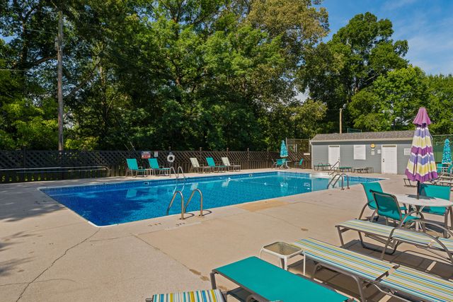 6573 Hickory Meadow Drive, Chattanooga, TN 37421