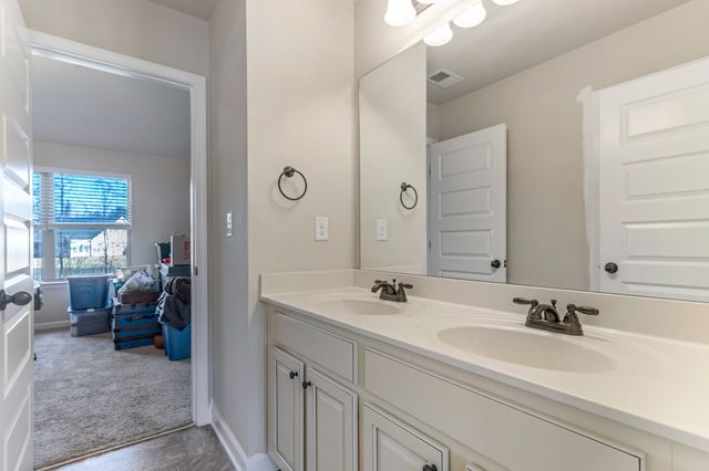 101 Harvest Brook Way, Spartanburg, SC 29369