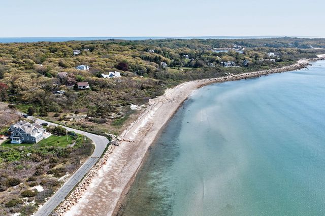 27 Evangeline Road, Falmouth, MA 02540