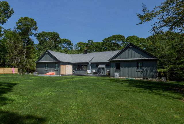 27 Evangeline Road, Falmouth, MA 02540
