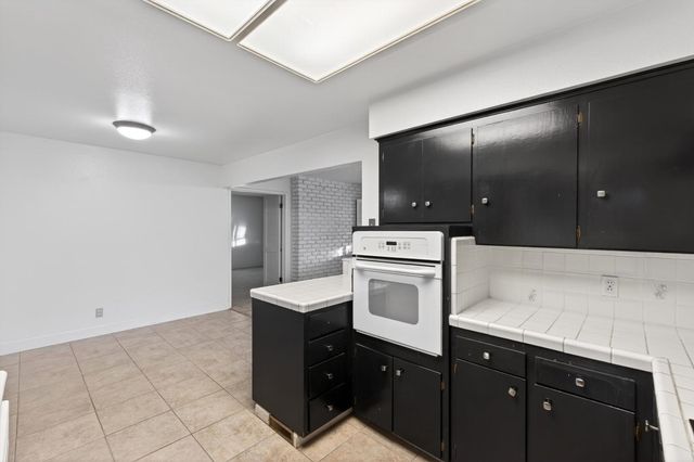 4667 N Bengston Avenue, Fresno, CA 93705