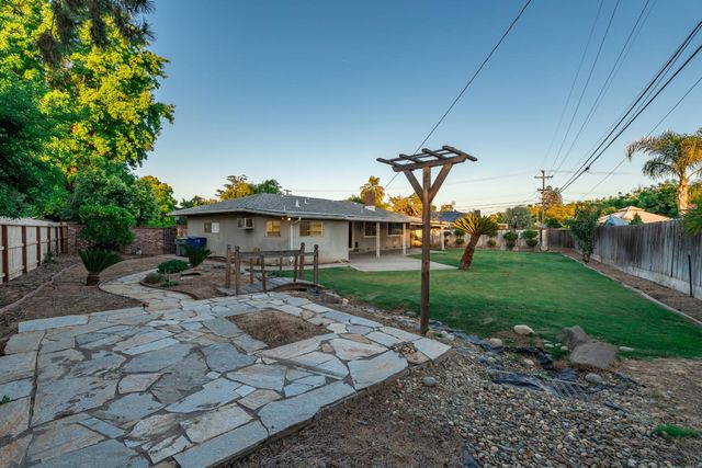 4667 N Bengston Avenue, Fresno, CA 93705