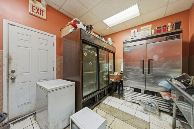 518 S Western Avenue, Chicago, IL 60612