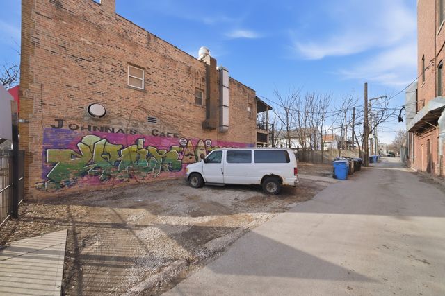 518 S Western Avenue, Chicago, IL 60612