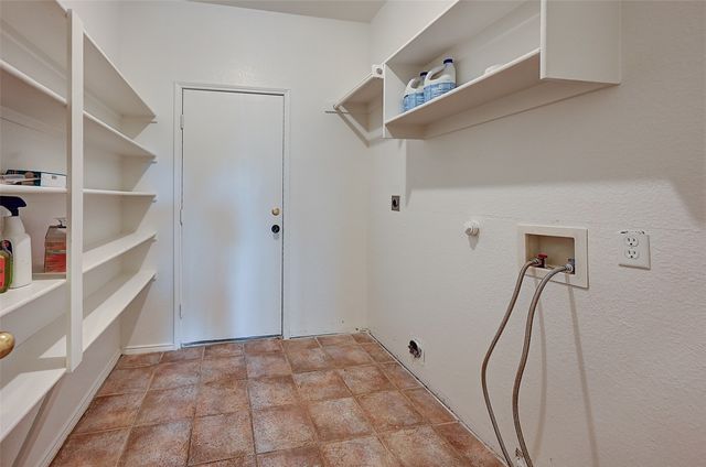 7500 Parkgate Drive, Fort Worth, TX 76137