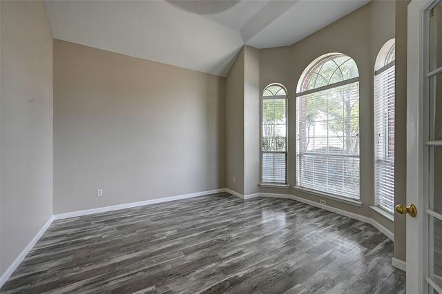 7500 Parkgate Drive, Fort Worth, TX 76137