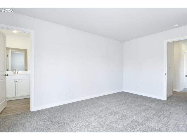 749 Ne 13TH St, Battle Ground, WA 98604