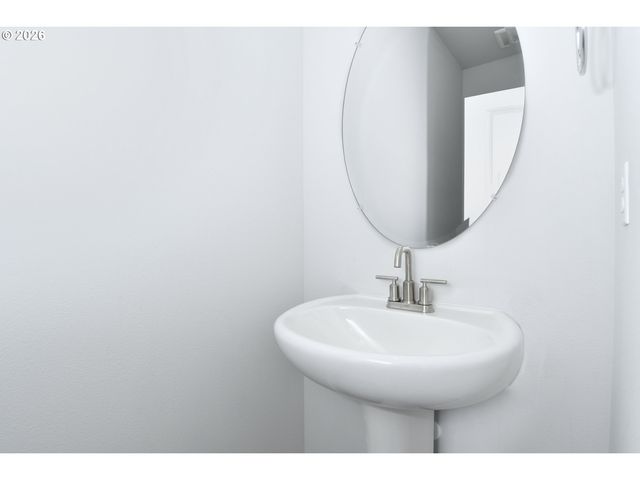 749 Ne 13TH St, Battle Ground, WA 98604