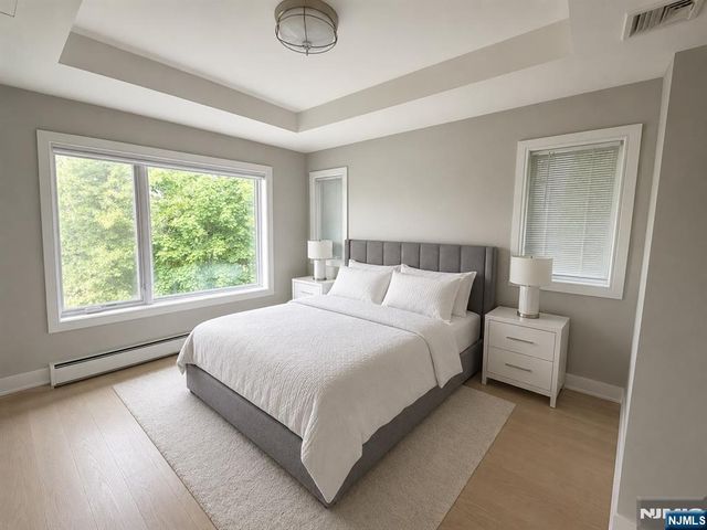 2195 Linwood Avenue, Fort Lee, NJ 07024