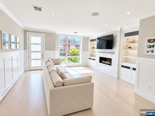 2195 Linwood Avenue, Fort Lee, NJ 07024