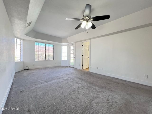 625 N 38TH Street N, Mesa, AZ 85205