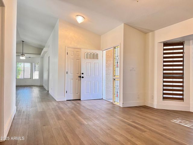 625 N 38TH Street N, Mesa, AZ 85205