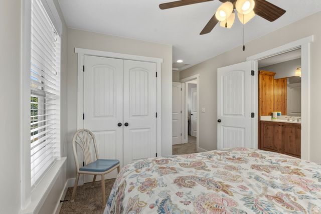 2591 S DESERT DR, Apple Valley, UT 84737