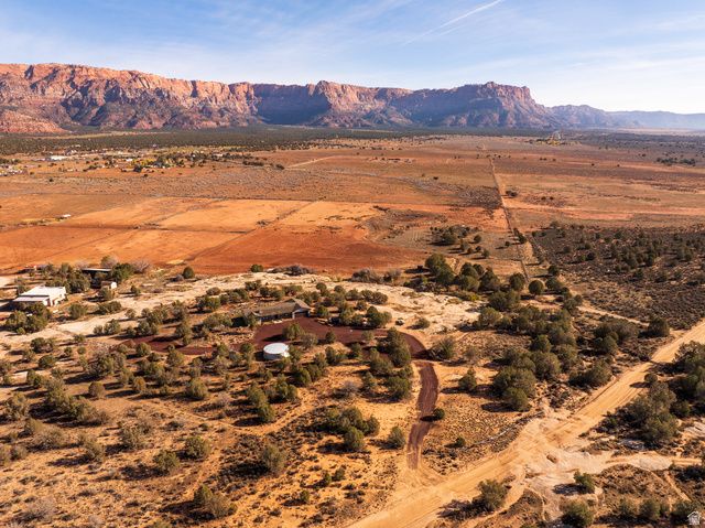 2591 S DESERT DR, Apple Valley, UT 84737