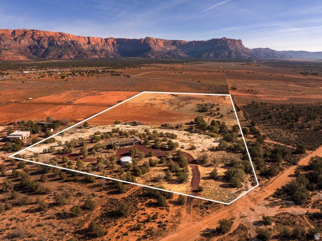 2591 S DESERT DR, Apple Valley, UT 84737