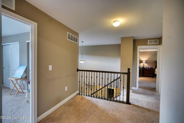 9105 Blue Boulder Ct, Louisville, KY 40291