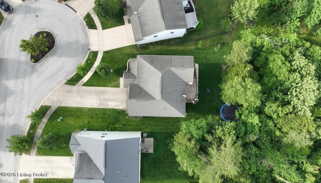 9105 Blue Boulder Ct, Louisville, KY 40291