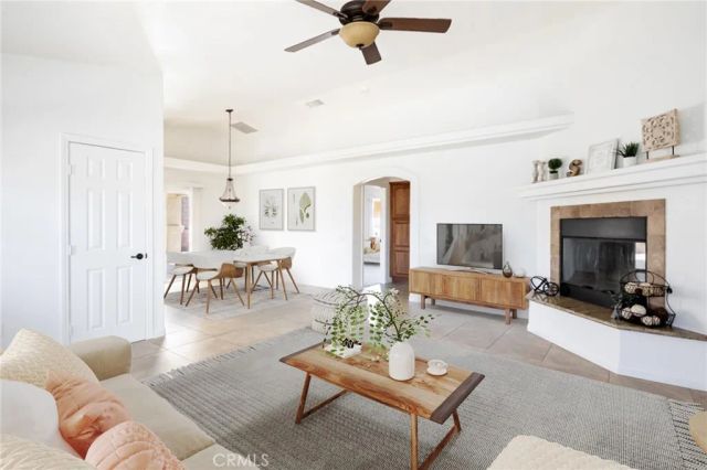 7714 Grand Avenue, Yucca Valley, CA 92284