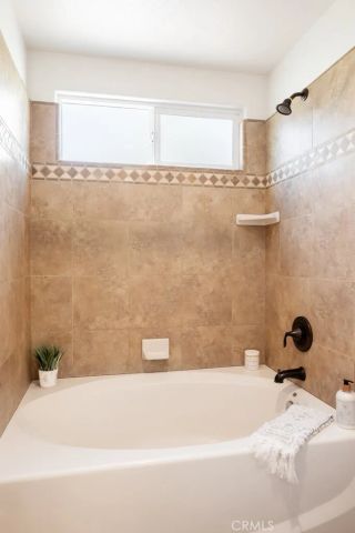 7714 Grand Avenue, Yucca Valley, CA 92284