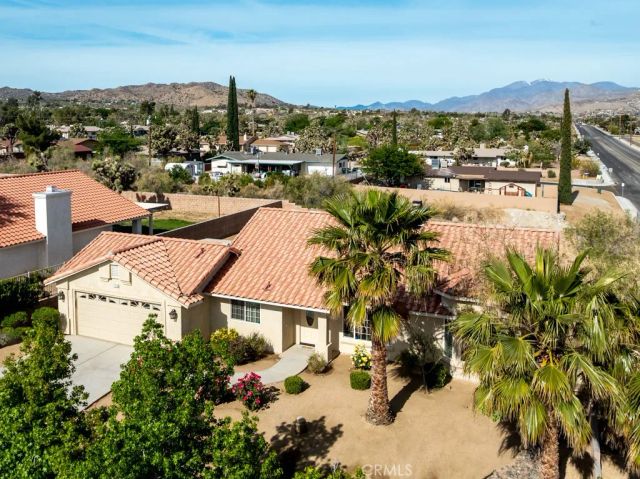7714 Grand Avenue, Yucca Valley, CA 92284