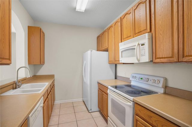 586 BRANTLEY TERRACE WAY 306, Altamonte Springs, FL 32714
