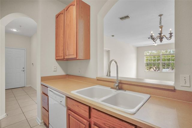 586 BRANTLEY TERRACE WAY 306, Altamonte Springs, FL 32714