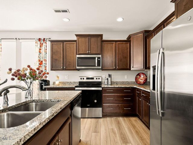 147 Antler Steel Drive, Clayton, NC 27527