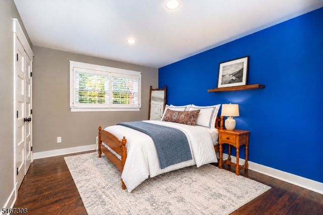 4 Walton Ln, Livingston Twp., NJ 07039