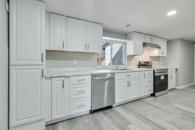 6 Irma Lane, Fairview Heights, IL 62208