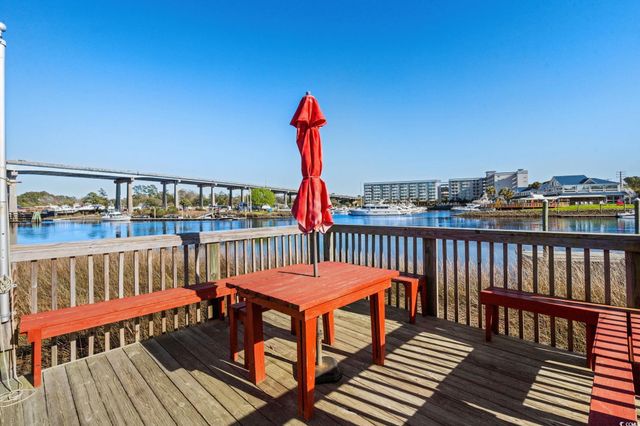 220 Gloucester Way, Little River, SC 29566