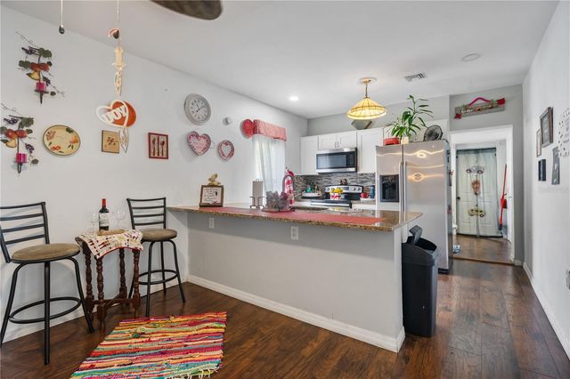 221 AVENUE L NE, Winter Haven, FL 33881