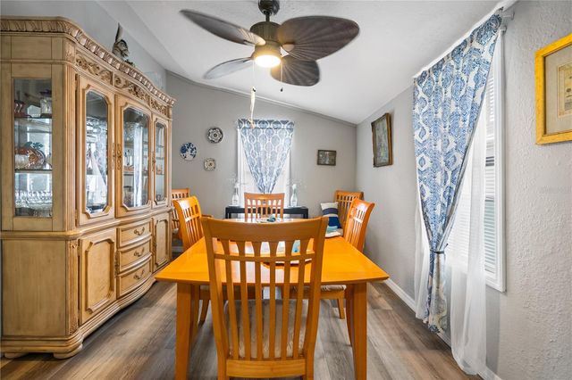 221 AVENUE L NE, Winter Haven, FL 33881