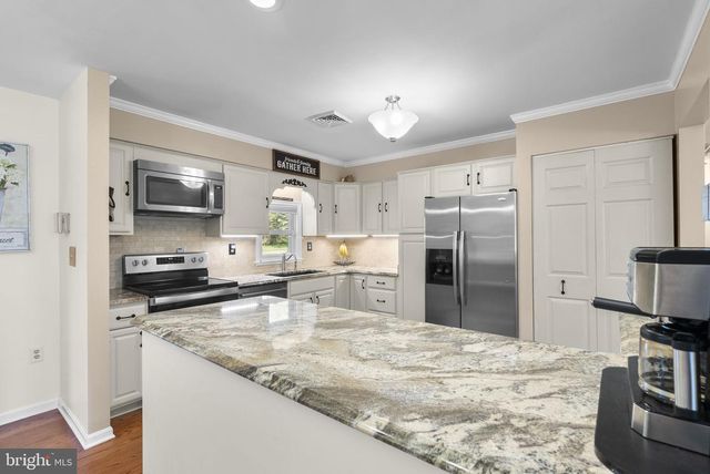 5140 PERRY RD, Mount Airy, MD 21771