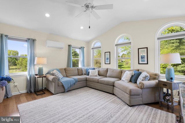 5140 PERRY RD, Mount Airy, MD 21771