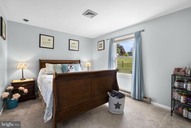 5140 PERRY RD, Mount Airy, MD 21771