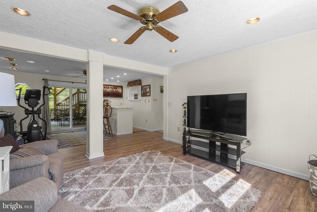 5140 PERRY RD, Mount Airy, MD 21771