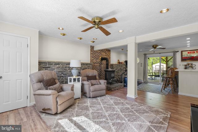 5140 PERRY RD, Mount Airy, MD 21771