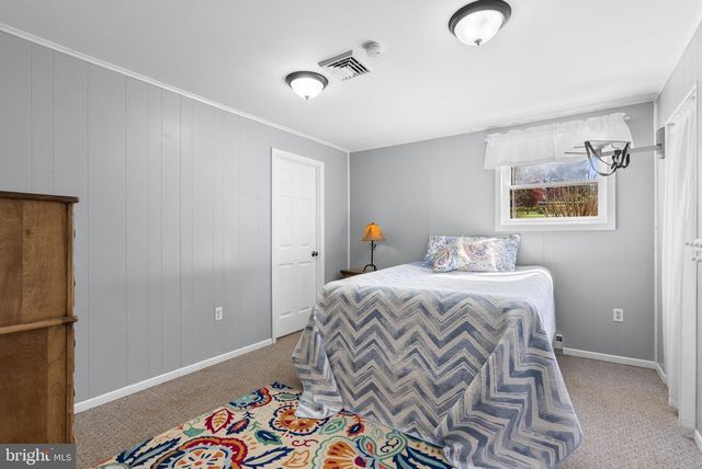 5140 PERRY RD, Mount Airy, MD 21771