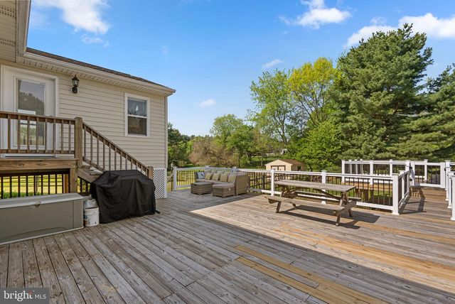 5140 PERRY RD, Mount Airy, MD 21771