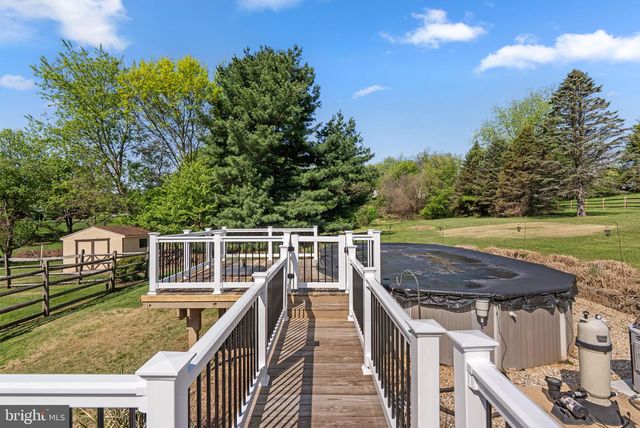 5140 PERRY RD, Mount Airy, MD 21771