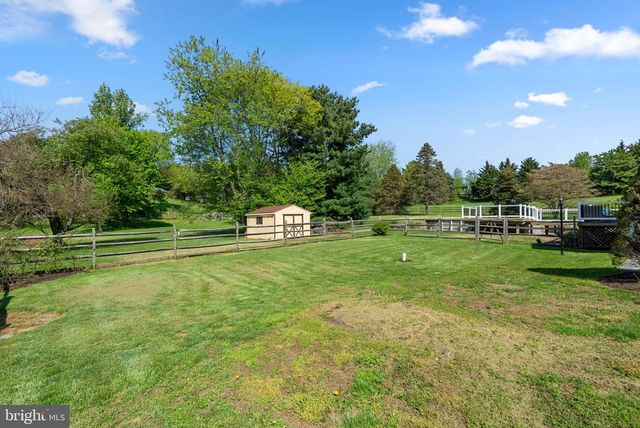 5140 PERRY RD, Mount Airy, MD 21771