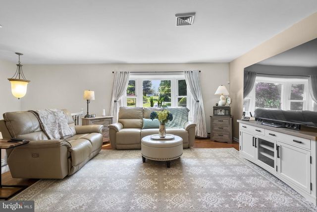 5140 PERRY RD, Mount Airy, MD 21771