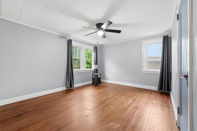 1061 Pacific AVENUE, Brackenridge, PA 15014